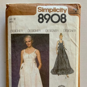 Tracing COPY of vintage Simplicity 8908 Gunne Sax sewing pattern, Size 12