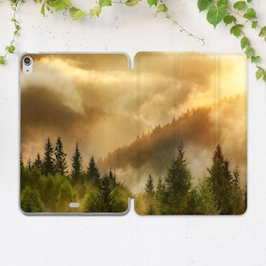 Wschód słońca las iPad etui drzewa iPad smart cover iPad etui natura góry nadruk inspirujący żółty zielony prezent od przyjaciół fit drzewo