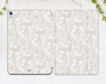 iPad case initials Aeshtetic white pattern Tiny flowers iPad case girly Light Beige Custom Personalized Air 13 Pro 11 2025 13 Mini 7 10 2
