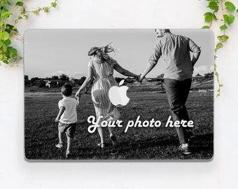 Custom photo Macbook case unique Personalized case Name Initial Macbook Wedding photo Family Air 13 Air 15 M5 M4 2025 Pro 14 Pro 16 Neo 2026