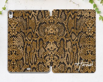 Serpent skin print iPad case name Snake skin print iPad case initials Fashion Trendy cover  Brown black Mini 7 Air 13 Pro 13 11 2025 12 9