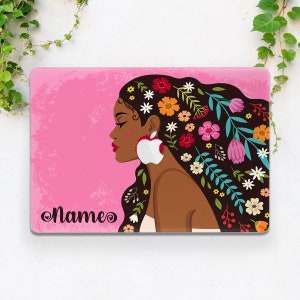 夏の女の子 ホットピンクのケース Macbook ケース名 黒人女性のアート Macbook ケース キュート 美的ガーリーケース Macbook カスタムパーソナライズギフト名