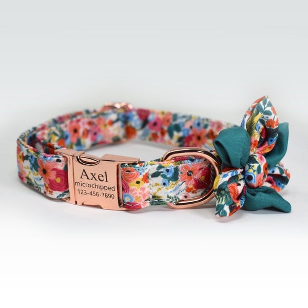 Collier pour chien personnalisé, collier pour chien d’identité gravé sur mesure, collier floral pour chien, cadeau pour chien, collier avec fleur, collier pour chien femelle