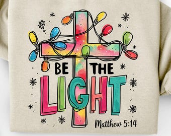 Sé la luz PNG, Mateo 5:14, Versículo bíblico PNG, Navidad cristiana PNG, Cruz de Jesús navideña con purpurina colorida PNG, Navidad religiosa PNG