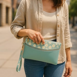 Medium Cork Wristlet – Handmade Turquoise Floral Purse | Waterproof & Eco-Friendly | Vegan Gift for Her | Small Travel Bag