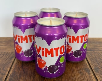 Candela Vimto Can / Profumo di bevanda / Candela di cera di soia / Idee regalo uniche e originali / Regali migliori / Fatto a mano nel Regno Unito / Manchester Bee Purple