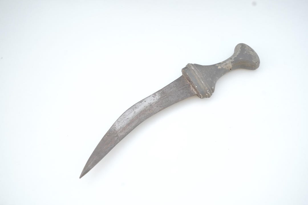 Antique Arabian Jambiya Dagger, Vintage Hand-forged Yemeni Khanjar ...