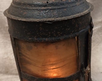 Vintage Mid 19th Century Shepherds Horn Lantern