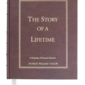 The Story of a Lifetime: Ein Andenken persönlicher Erinnerungen (brauner Ledereinband)
