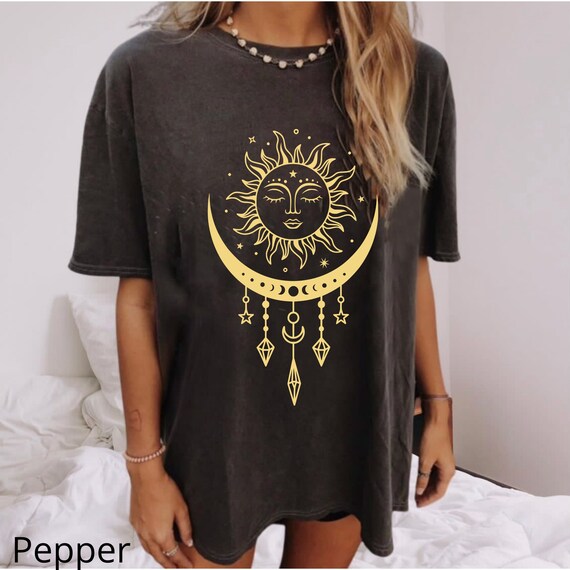Sun and Moon Shirt Boho Celestial Sun and Moon T-shirt - Etsy