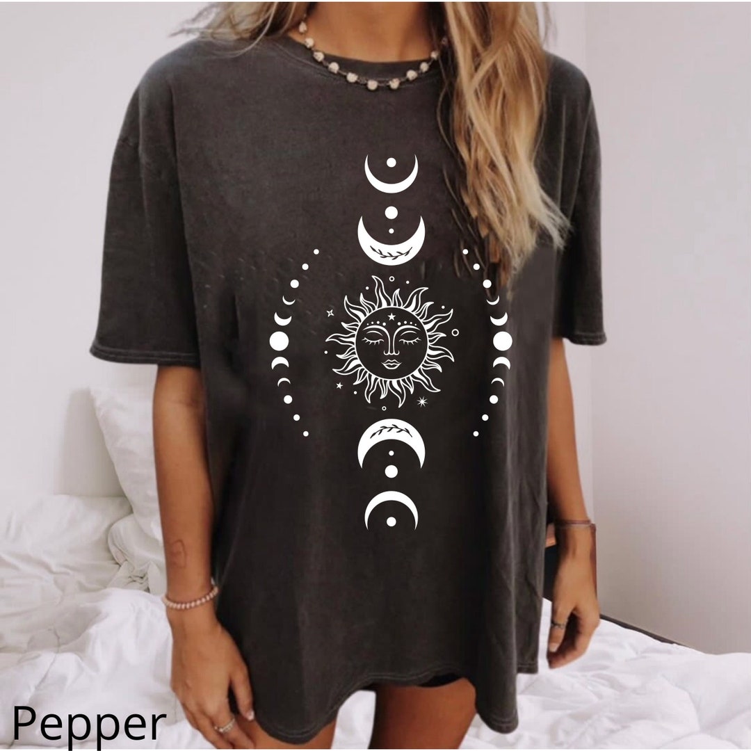 Sun-moon night Women's T-shirt