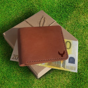Regalo del 1er aniversario para el esposo, billetera personalizada, billetera de cuero de grano completo bifold grabada, billetera de bolsillo frontal delgada personalizada para hombres