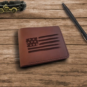 Cartera personalizada. Cartera con bandera americana grabada. Cartera minimalista de piel con bolsillo frontal para hombre. Cartera plegable personalizada. Regalos patrióticos