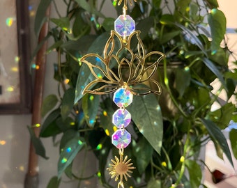 Lotus Suncatcher Ornament, FREE SHIPPING, Rainbow Maker, Lotus Sparkly Suncatcher, Crystal Suncatcher, Window Prism Hanging Decor, Boho