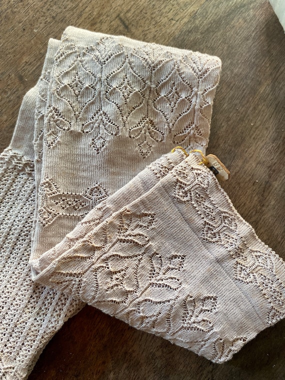 Antique Cotton Knit Mitt - image 8
