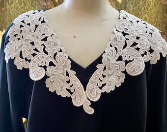 Vintage Applique Lace