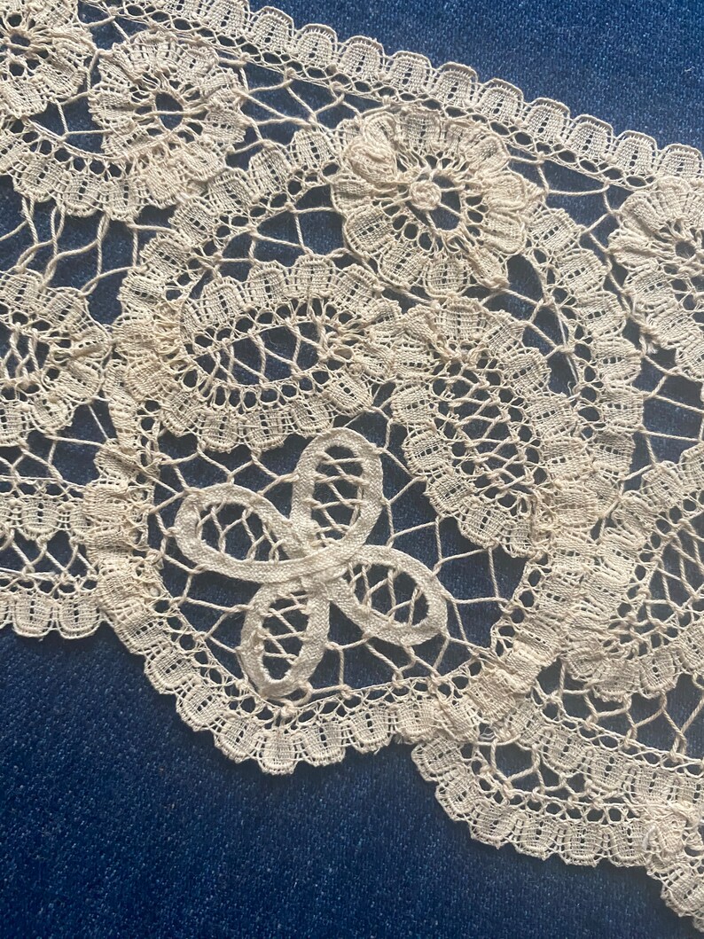 Hand Made Lace With Embroidered Fillings Etsy