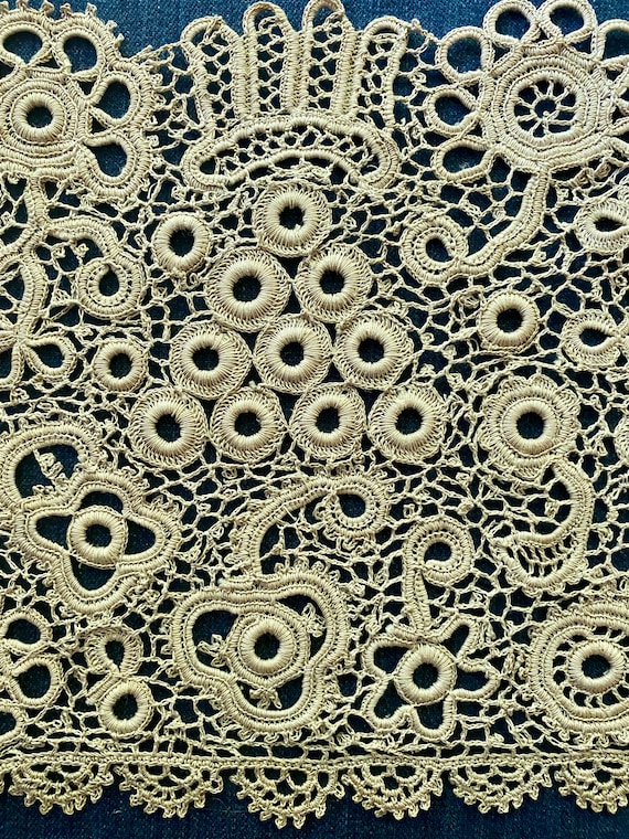 Antique Hand Made Length of Irish Crochet Lace - image 6