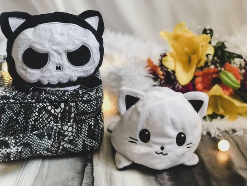 Reversible Skull Kitty Mood Cat Octopus TikTok Mood Plush | Etsy