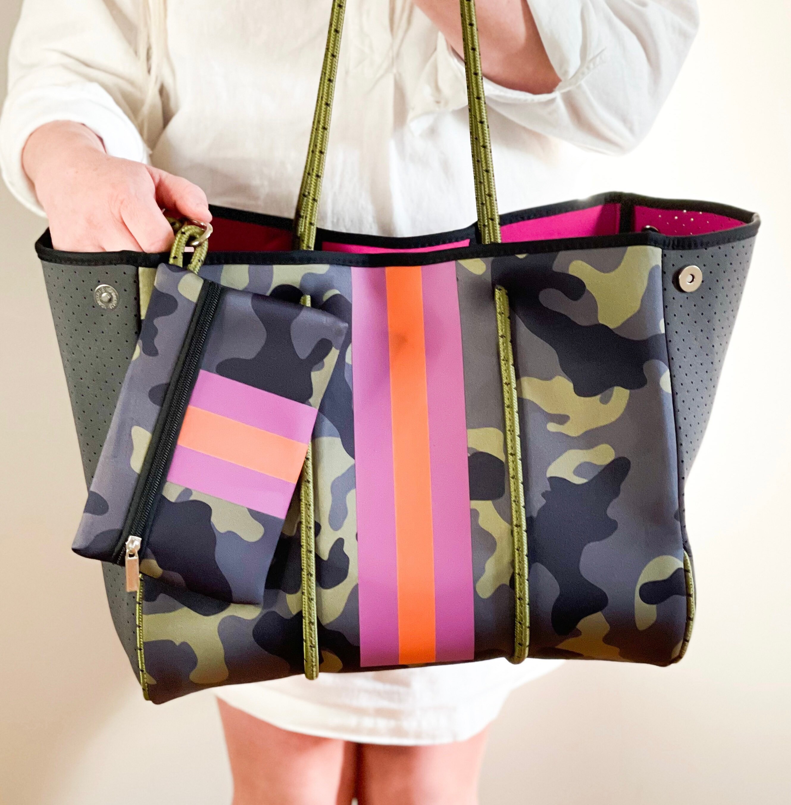 Neoprene Ella Tote Camo W/red Stripe -  UK