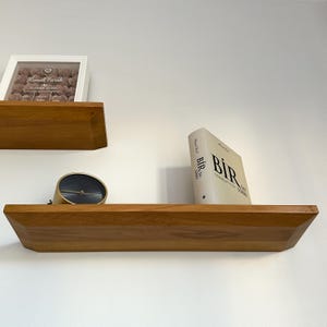 Hornbeam Floating Shelf – Solid Wood Wall Shelf in Custom Sizes – Minimalist Modern Design – Hidden Bracket – Free Shipping
