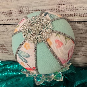 Embellishments; Wreath Balls; Spring Wreath Decor; Wreath Embellishments; Handmade Decor; Home Decor; Bowl fillers; Farmhouse Tray Decor
