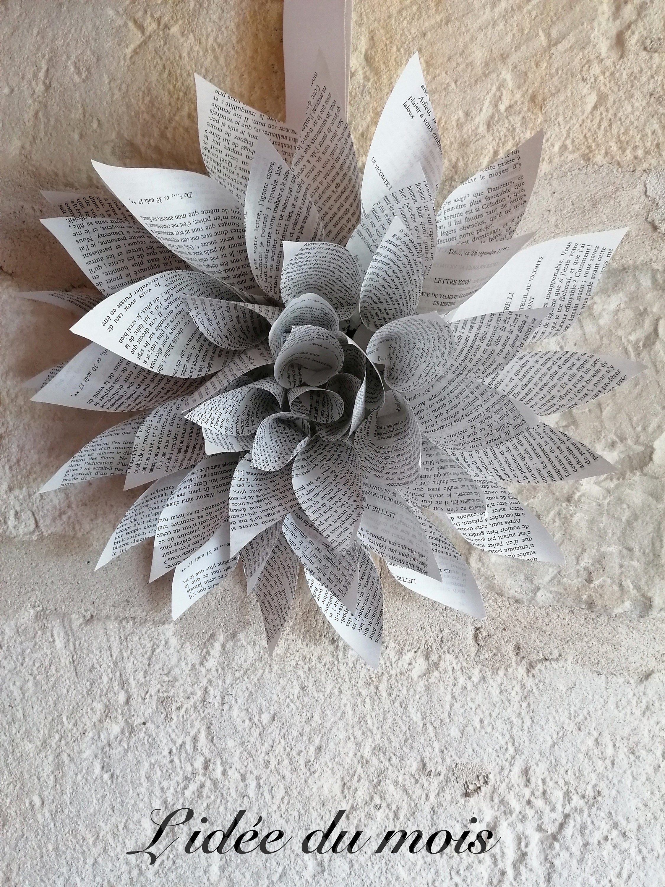 Suspension Fleur Papier