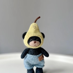 pear hat for teddy/teddybear/knitting pattern/doll pattern/
