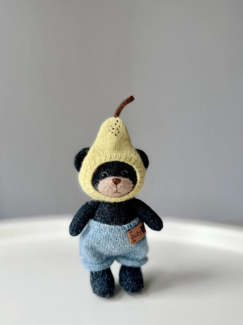 pear hat for teddy/teddybear/knitting pattern/doll pattern/ image 1
