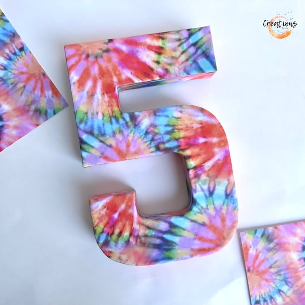 Tie Dye party decor, tie dye birthday, Tie dye photo prop, tie dye decor, 60’s party, 60’s theme birthday, five is a vibe party, summer part