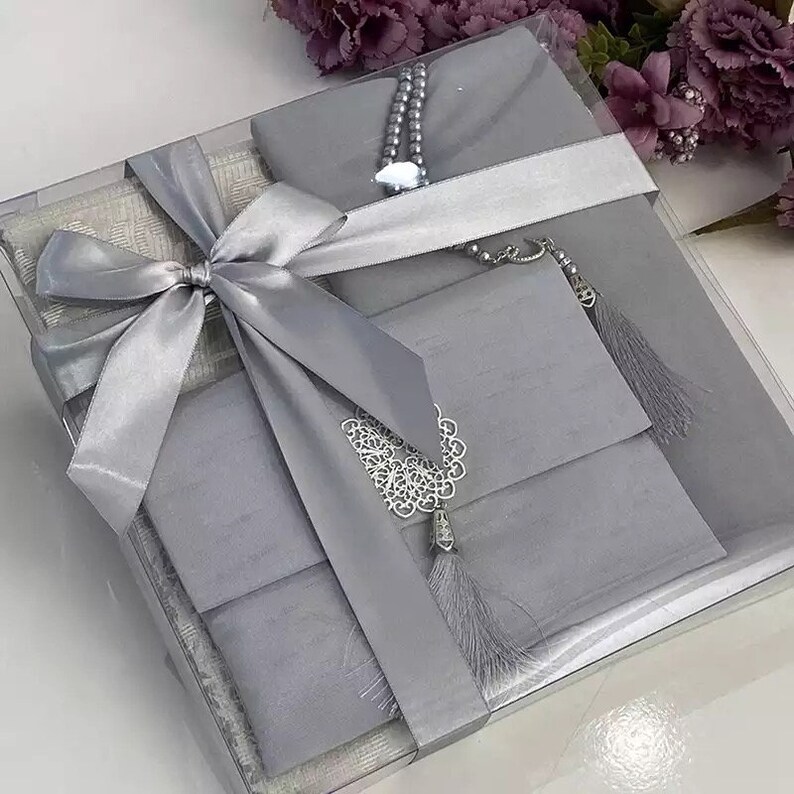 Prayer Mat Gift Set. Eid Gift Set for Woman, Mother Days Gift Islam
