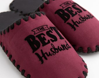 Personalized Slippers for Husband – Custom Gift for Him, Handmade Men&#39;s Slippers, Best Husband Ever, Birthday or Anniversary Gift