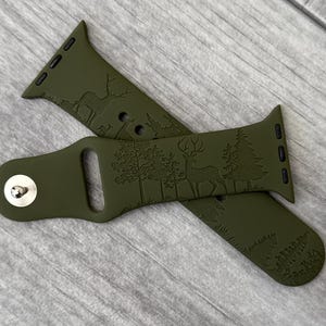 Engraved strap for Apple Watch: Nature Deer Forest Print