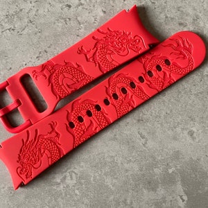 Samsung Galaxy Watch 4 / 5 / 6 / 7 / FE Silicone Band / Strap - Custom Engraved Dragon Design - 40mm/42mm/44mm/45mm/46mm - 30 Colours