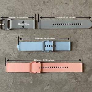 Graverat silikonarmband med den stora vita hajen – 22 mm, 19 färger bild 4