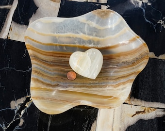 Small Onyx Bowl , Stone Smudge Bowl ,Naturally striped stone bowl ,Organic Stone Bowl ,Small Natural Stone Bowl , Brown Onyx Bowl ,