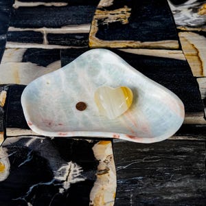 Small Onyx Bowl , Organic Stone Bowl , Pale Green Stone Bowl , Natural Smudge Bowl , Handmade Onyx Bowl ,