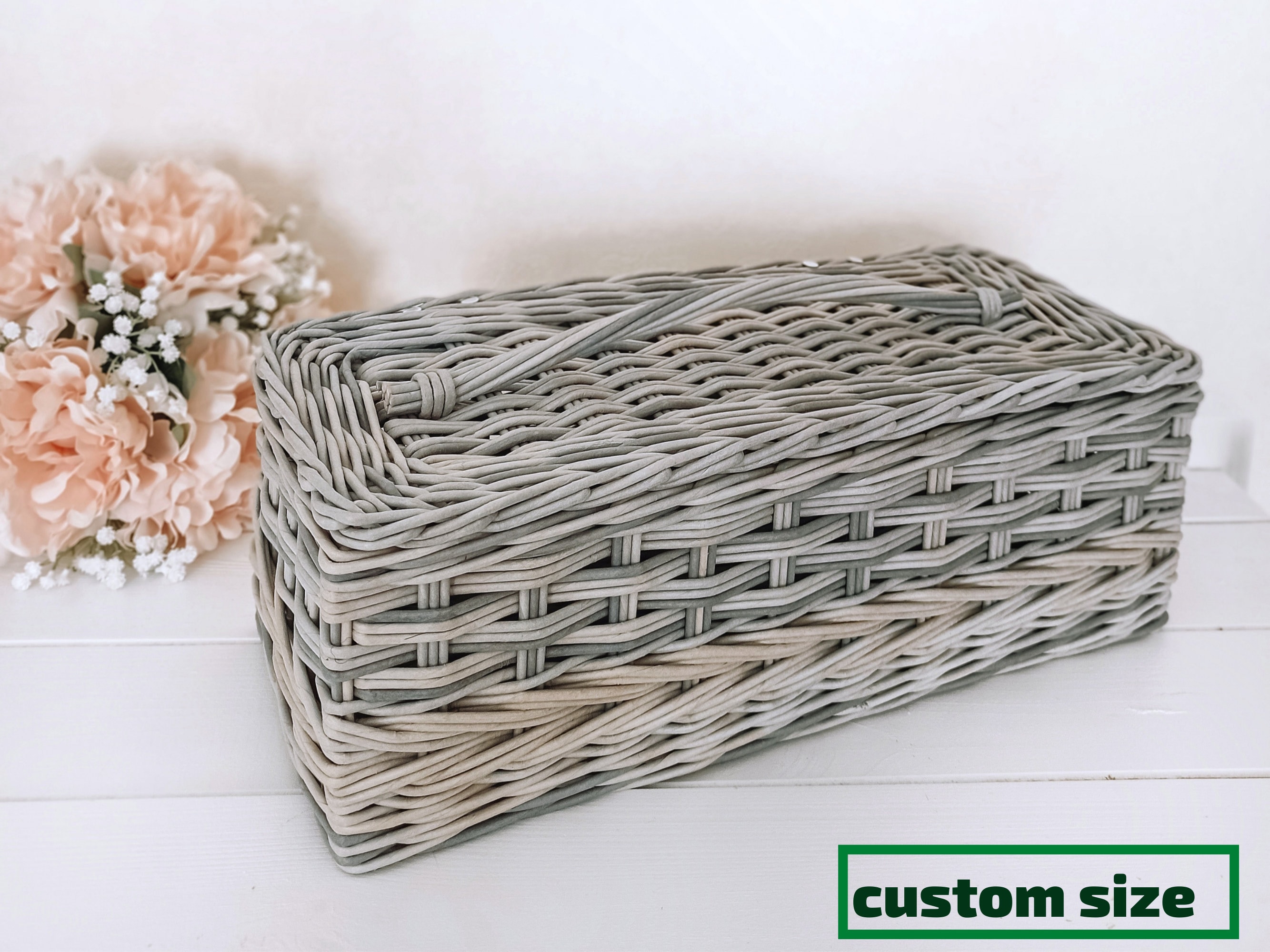 Small square wicker basket with lid for storing trinkets in Etsy