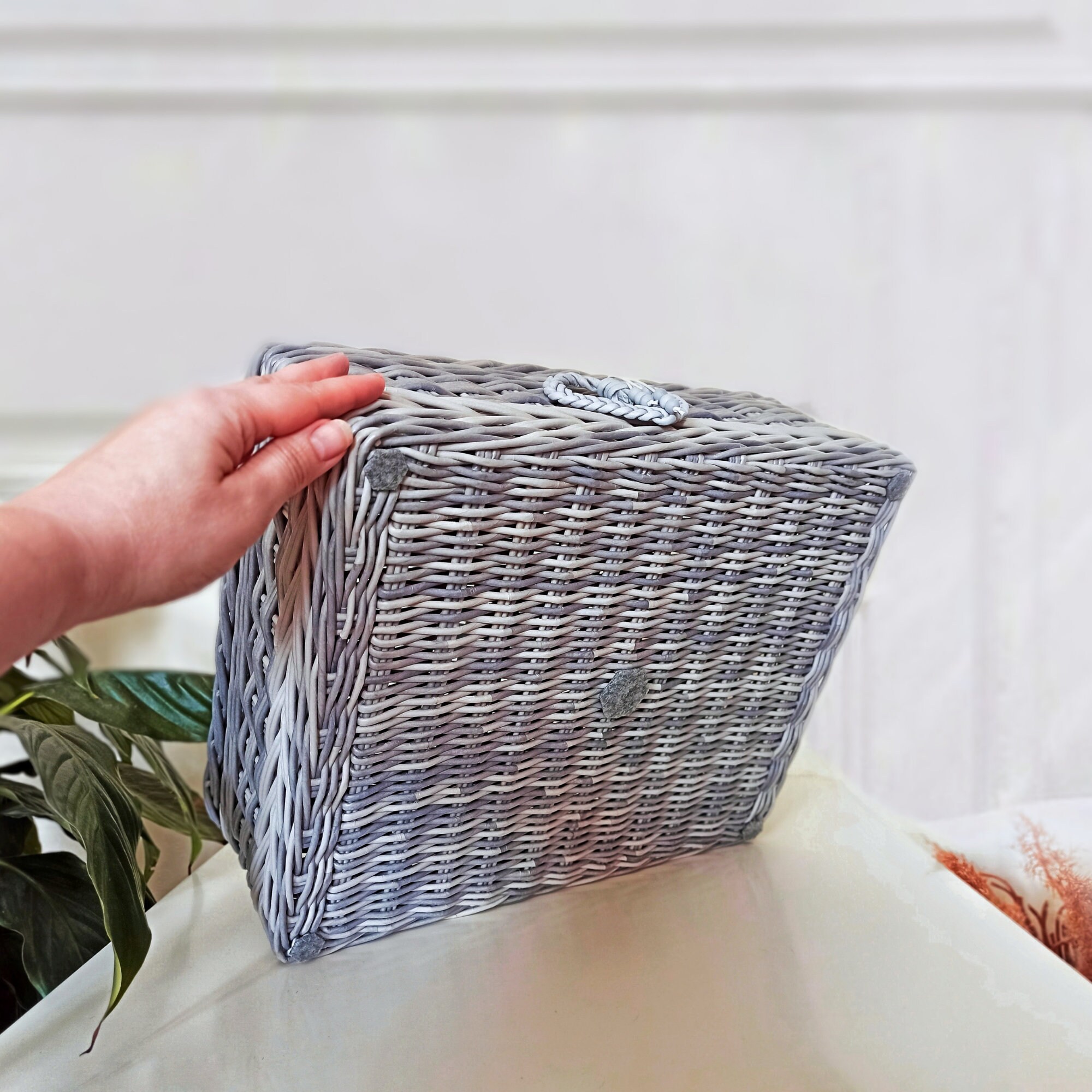 Kleiner quadratischer Weidenkorb mit Deckel zur Aufbewahrung | Etsy