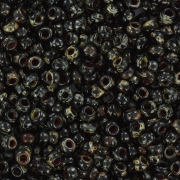 Miyuki seed beads 11/0, opaque picasso black 4511 10g, japanese beads, 2mm small beads, marbled black seed beads, DIY jewelry supplies