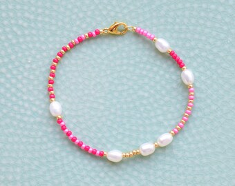 Pink and red beaded bracelet, bead and pearl bracelet, mothers day gift for her jewelry, small gifts for girlfriend, friendship bracelet