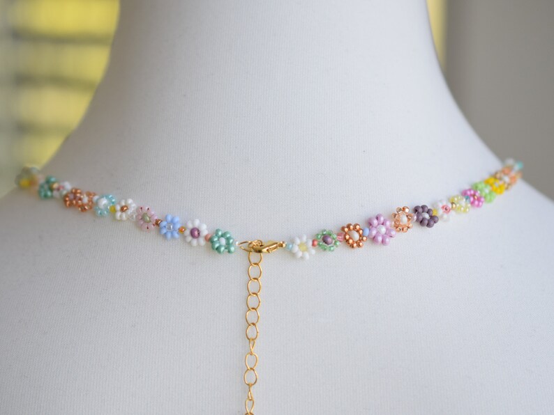 Beaded flower necklace for women, daisy chain, colorful necklace dainty, Mothers Day gift, birthday gift for best friend, gift for daughter image 3