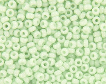 10g Miyuki seed beads 11/0, opaque light mint 3318, japanese beads high quality, color green beads, size 2mm, pastel color rocailles