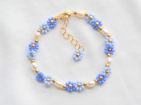 Pearl flower best sale bracelet