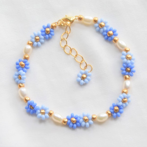 Kralenarmband met parels, Daisy flower armband voor dames, zoetwaterparel armband goud, blauwe bloem armband, Moederdag cadeau