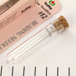 Set di 2 aghi per perline Tulip n. 12, aghi per perline da 47,5 mm, spessore 0,35 mm, ago duro, ago lungo, misura ago per perline 12