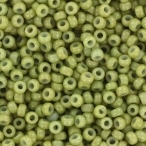 Perline di semi Miyuki 11/0, duracoat opaco verde finocchio 4473 10g, perline giapponesi, perline verdi 2 mm, perline di vetro verde