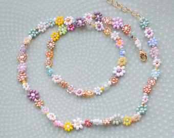 Collier de fleurs en perles pour femme, guirlande de fleurs, collier coloré délicat, cadeau de fête des mères, cadeau d'anniversaire pour meilleure amie, cadeau pour fille