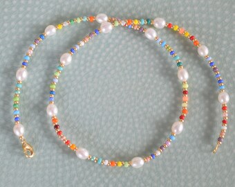Colorful beaded necklace, freshwater pearl necklace, layering necklace, mixed bead and pearl necklace, choker necklace, gift for girlfriend
