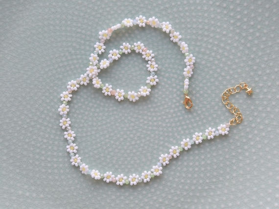 Daisy Beaded Necklace Summer Jewelry Seed Bead Choker -  Israel
